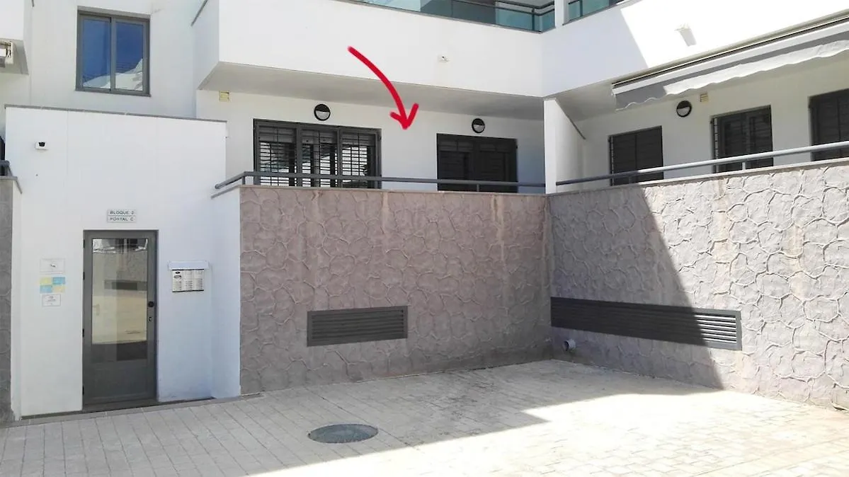 Apartamento A 200 M Del Mar Con Piscina Y Padel ガルチャ